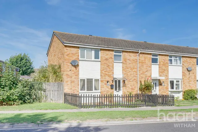 Forest Road, Witham, CM8, photo 1