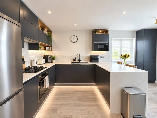 Photo 3 — Grebe Drive, Leighton Buzzard, LU7 4BH