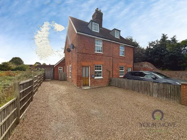 Lees Road, Yalding, ME18, photo 1