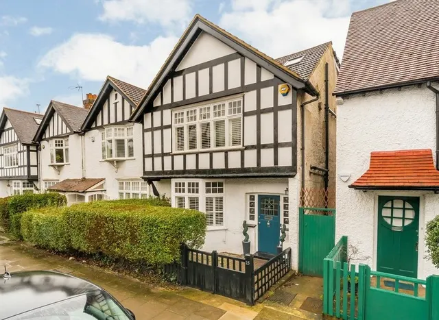 Temple Fortune Lane, Hampstead Garden Suburb, NW11, photo 1