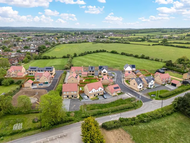 Photo 3 — Plot 18C The Charlbury, Fuller Way, Wootton, MK43 9HR
