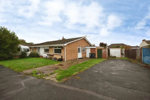 Clyde Court, Gosport, PO12, photo 1