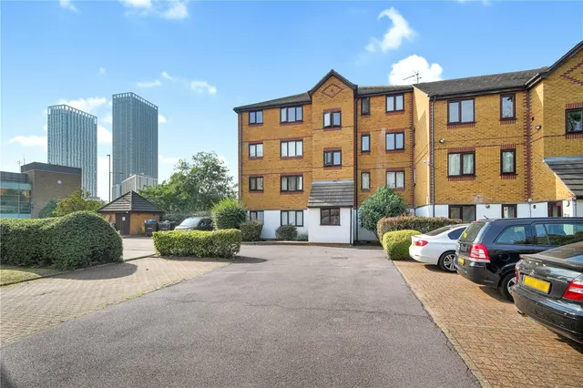Alan Hocken Way, West Ham, E15, photo 2