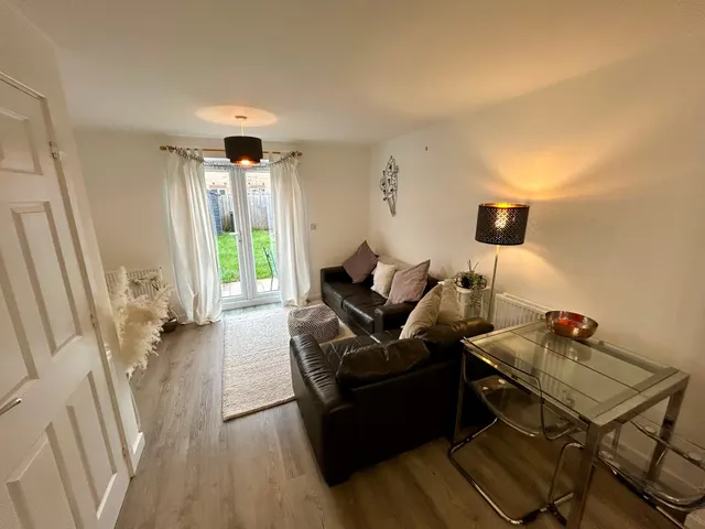 Photo 2 — Runnymede Way, Northallerton