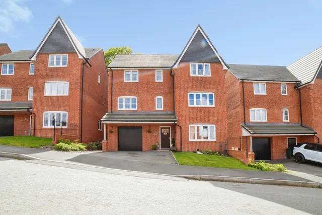 Cinder Lane, Mansfield, Nottinghamshire, NG18, photo 1