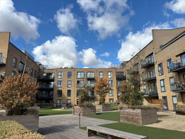The Embankment, Nash Mills Wharf, Hemel Hempstead, HP3 9GH, photo 1