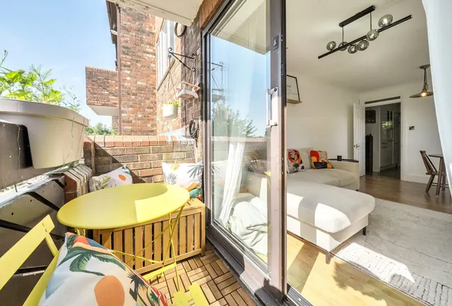 Maple Mews, London, SW16 2AL, photo 1