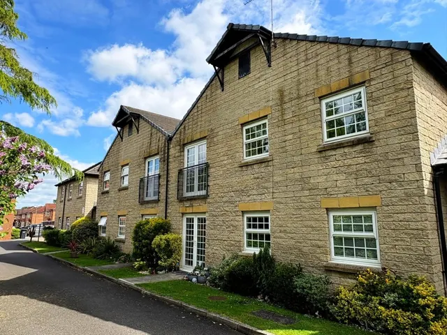 58 Redfield Croft, photo 1