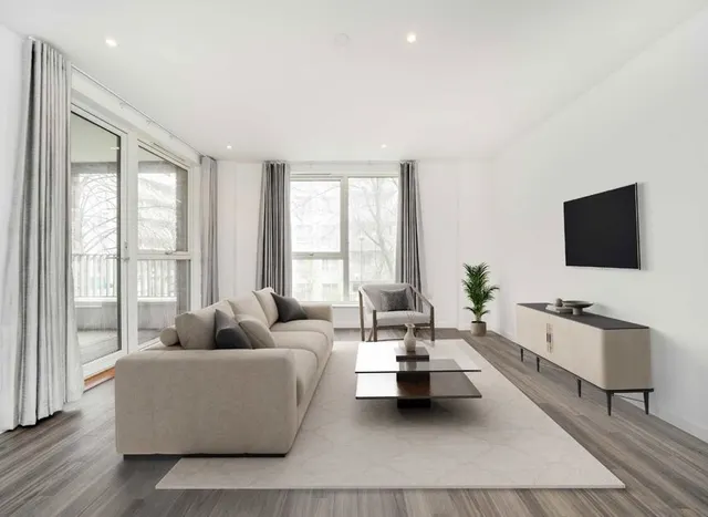 Avenue Road, Acton, W3, photo 1