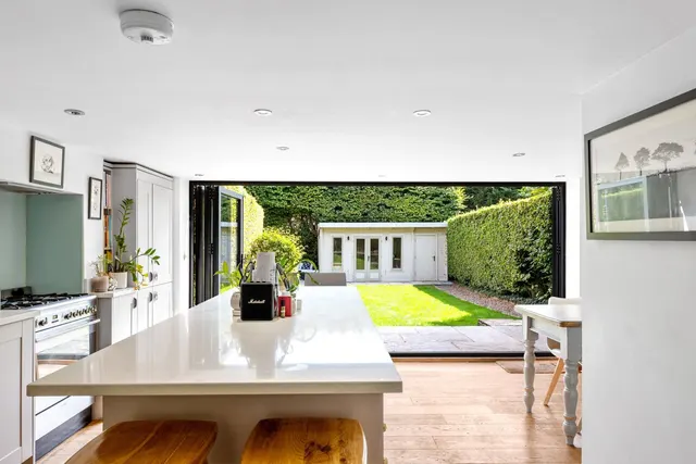London Road, Westerham, TN16, photo 3