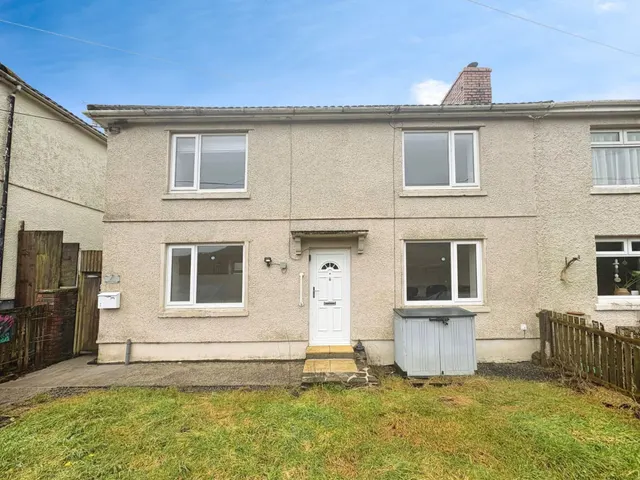 3 bedroom house, Heol Y Tyla, Port Talbot, SA13