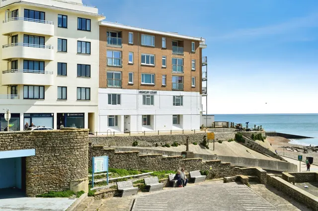 High Street, Rottingdean, BN2, photo 1