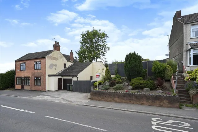 Hall Lane, Newton, Alfreton, DE55, photo 1
