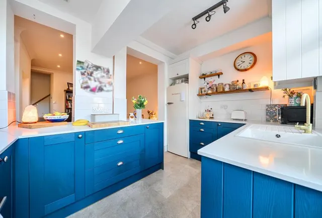 Hucclecote Road, Gloucester, GL3, photo 3