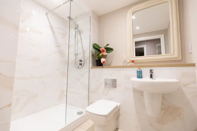 Minerva Place, Lymm, photo 3