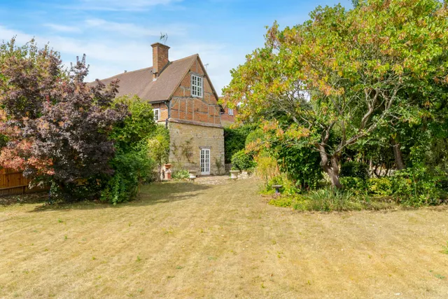 Gable Cottage, Dinton, photo 2