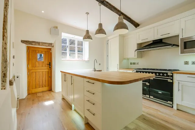 Gable Cottage, Dinton, photo 3