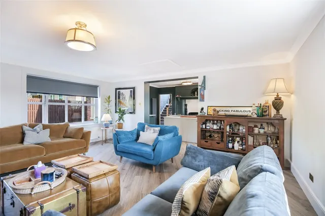 Photo 2 — Broomhouse Crescent, Uddingston, Glasgow, Glasgow City, G71