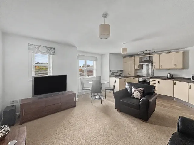 Mill Pool Way, Sandbach, CW11, photo 3