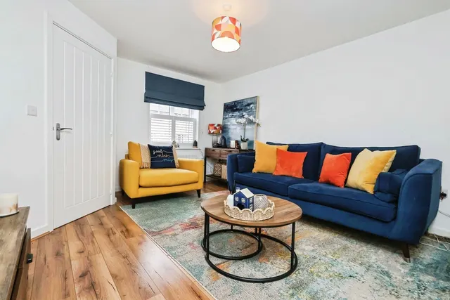 Parkesine Lane, B24, photo 2