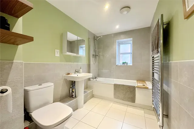 Photo 2 — Carter Court, Hook, Hampshire, RG27 9GH