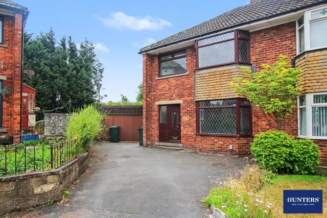 Photo 2 — Birch Grove Bradford, BD5 8HU