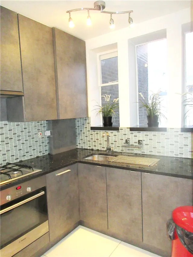 Photo 3 — Stanhope Terrace, London, W2
