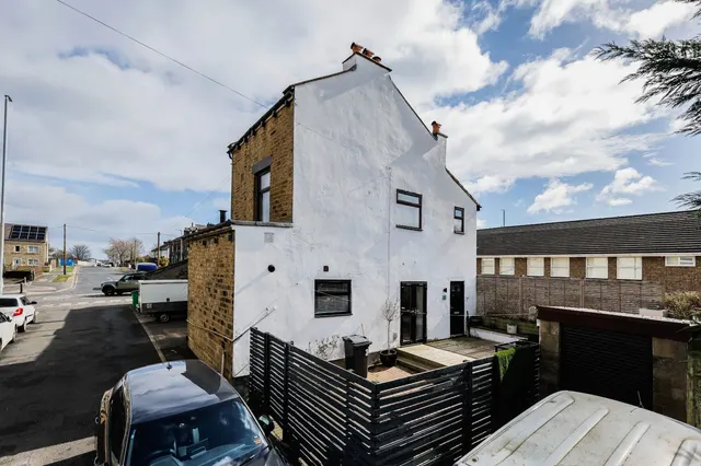 Providence Place, Stanningley, LS28, photo 1