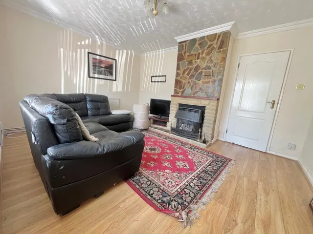 Edinburgh Avenue, Walsall, WS2, photo 1