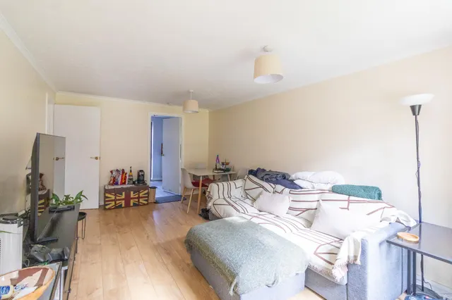 Shepherds Spring Lane, Andover, SP10, photo 2