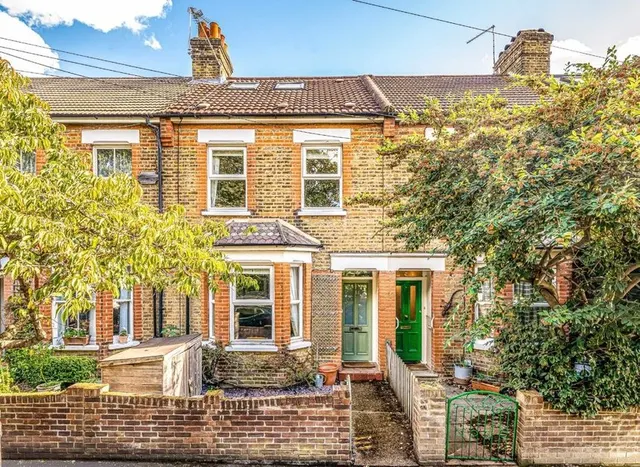 Eastbank Road, Hampton Hill, TW12, photo 1