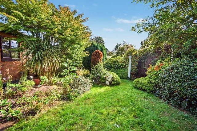 Aysgarth Close, Wakefield, WF2, photo 2
