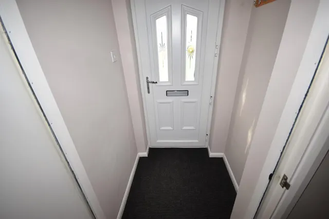 Photo 2 — The Blackthorns, Sleaford, NG34