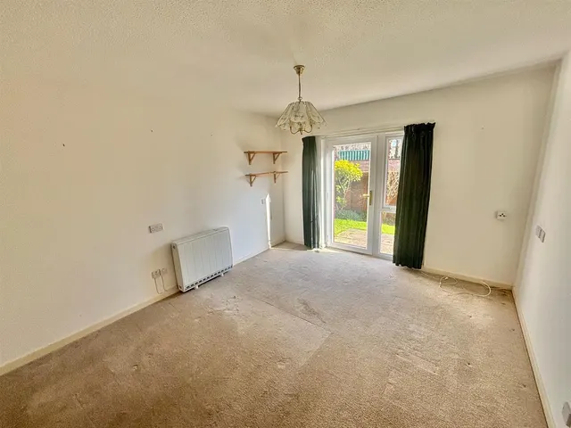Polebarn Road, Trowbridge, BA14, photo 3
