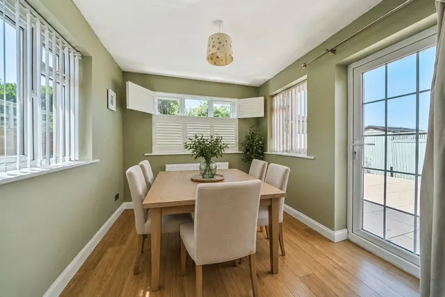 Stanwell Drive, Westward Ho, EX39, photo 3