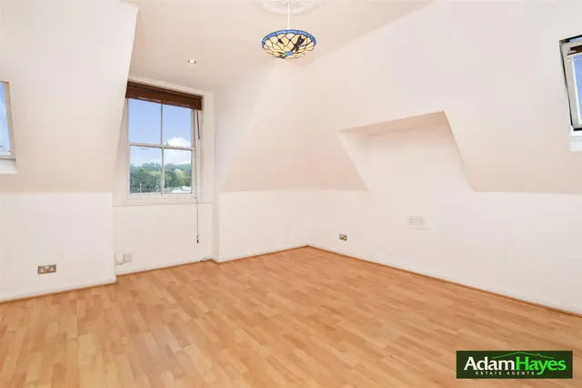 Great North Road, Highgate, N6, photo 3