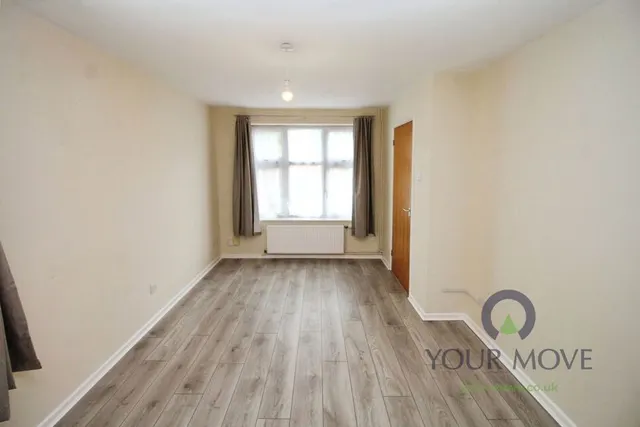 Holt Row, Bedford, MK42, photo 2