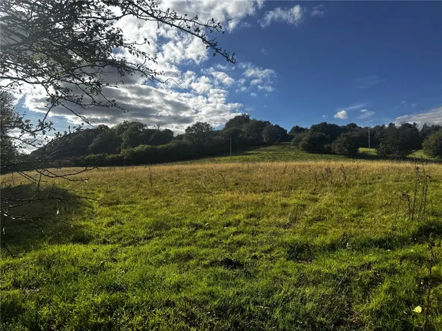 Llanfihangel, Powys, photo 1