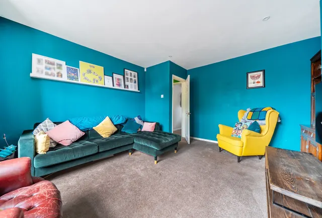 Photo 3 — Church Road, Gloucestershire, Soundwell, BS16 4RH