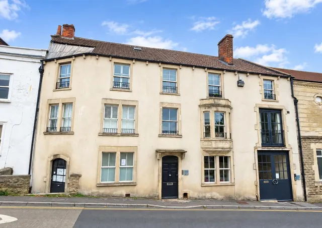 North Parade, Frome, BA11, photo 1