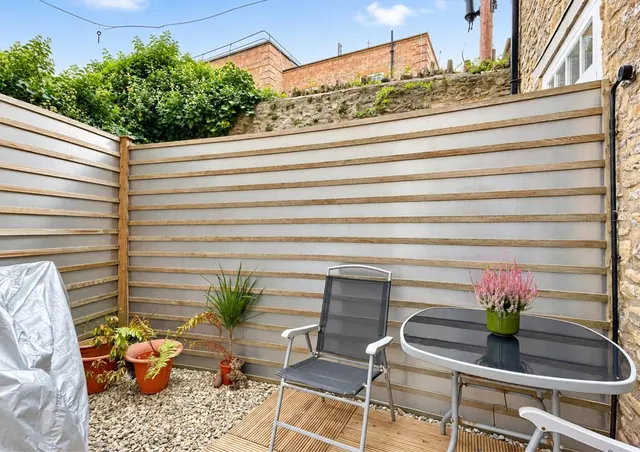 North Parade, Frome, BA11, photo 2