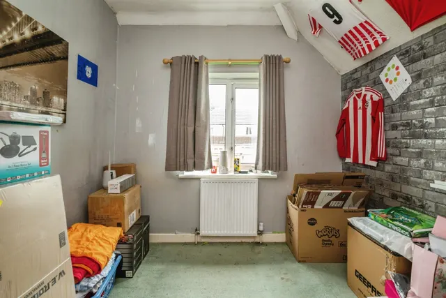 Willow Street, Pontypridd, CF37, photo 3