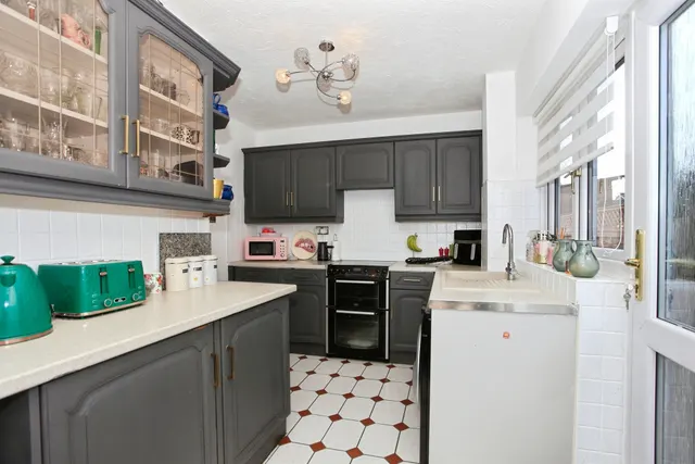 Bythorn Road, Peterborough, PE2, photo 2