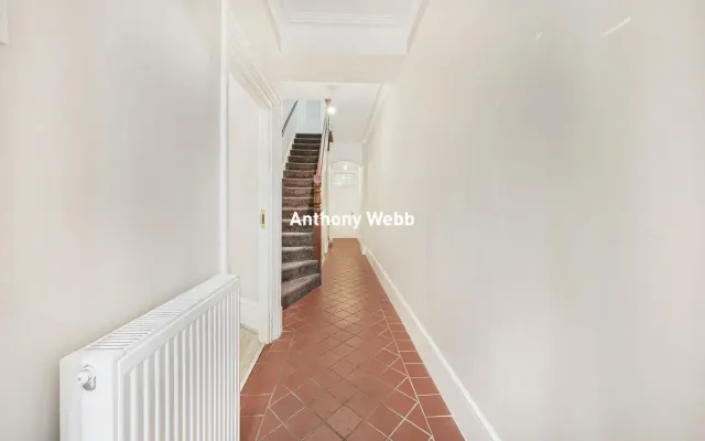 Photo 3 — Windsor Road, Palmers Green, N13
