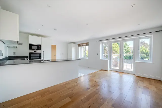 Photo 2 — Bickley Park Road, Bromley, BR1