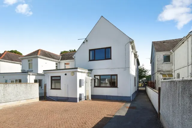 Tirydail Lane, Ammanford, SA18, photo 2