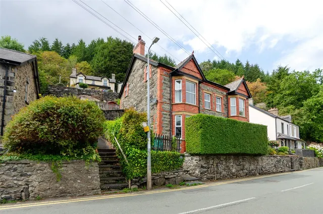 Trefriw, Conwy, LL27, photo 1