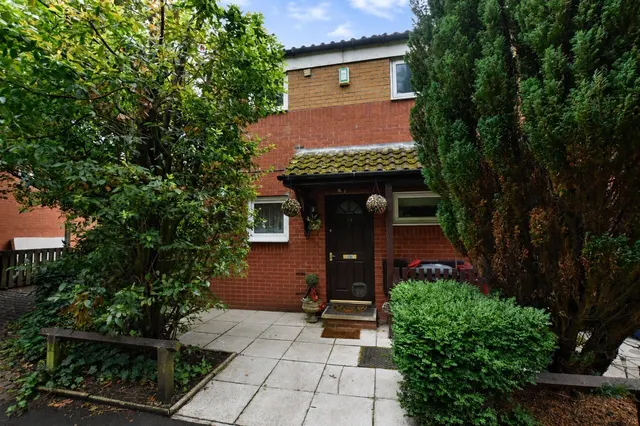 Pendle Drive, Blackburn, Lancashire, BB2, photo 1
