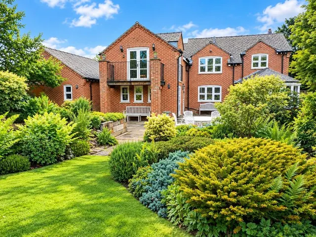 Photo 2 — School Lane, Ollerton, Cheshire, WA16