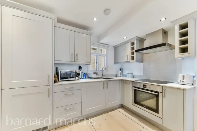 Wharfedale Street, SW10, photo 2